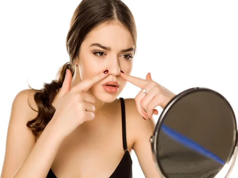 عمل کوچک کردن سوراخ بینی